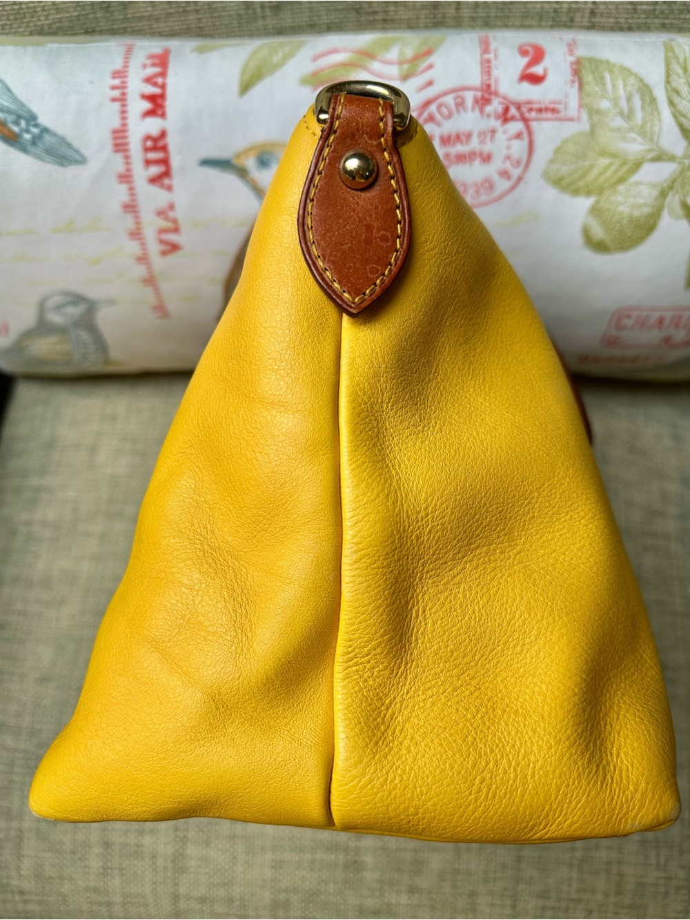Classic Dooney and Bourke Vacchetta Leather Satchel - Picture 8 of 16